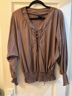 Daytrip Mauve Ribbed Lace-Up Smocked Waist Blouse